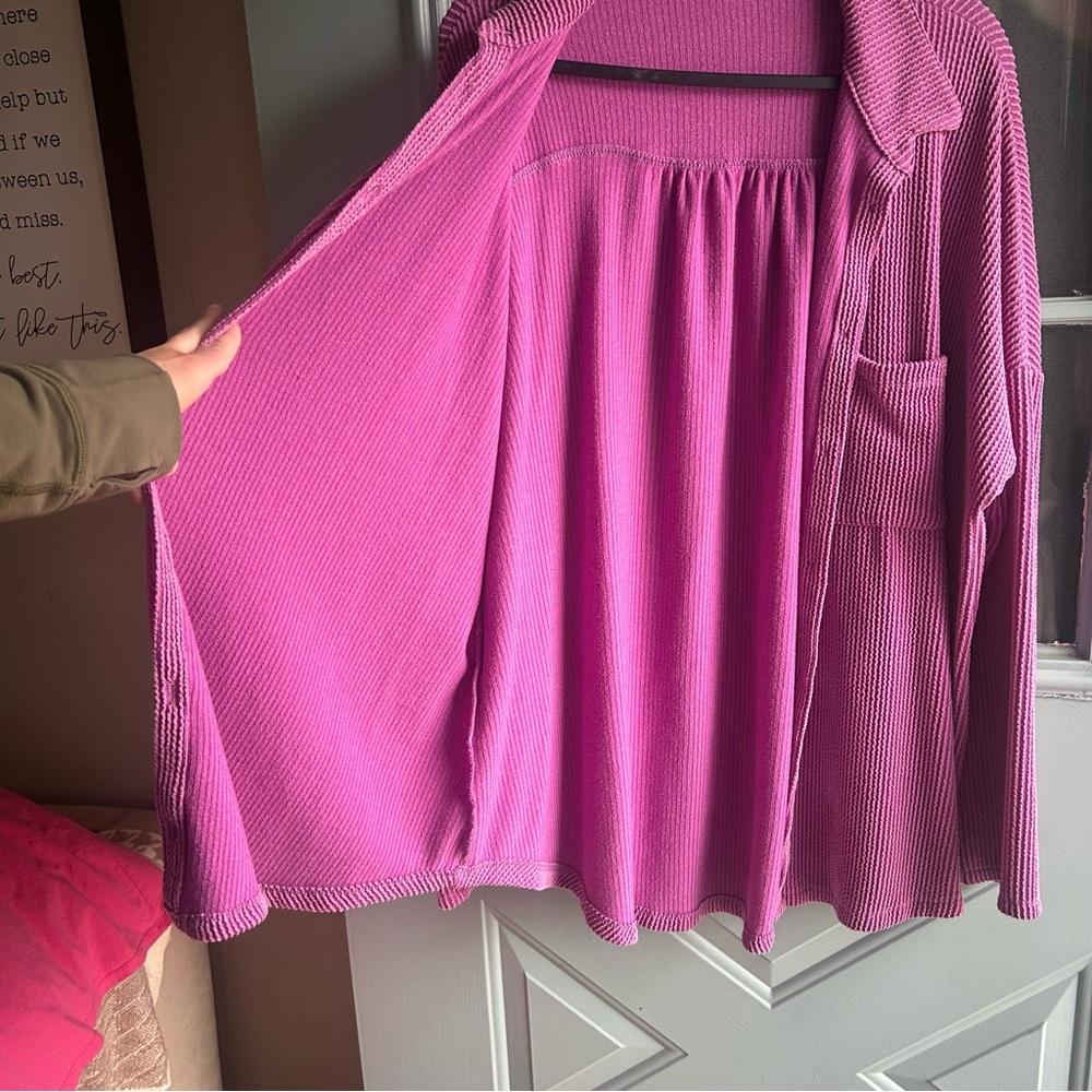 Ribbed Collared Lightweight Shacket Button Up Bri… - image 6